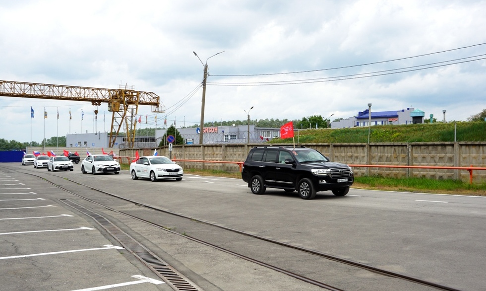 Совершили автопробег ко Дню Победы